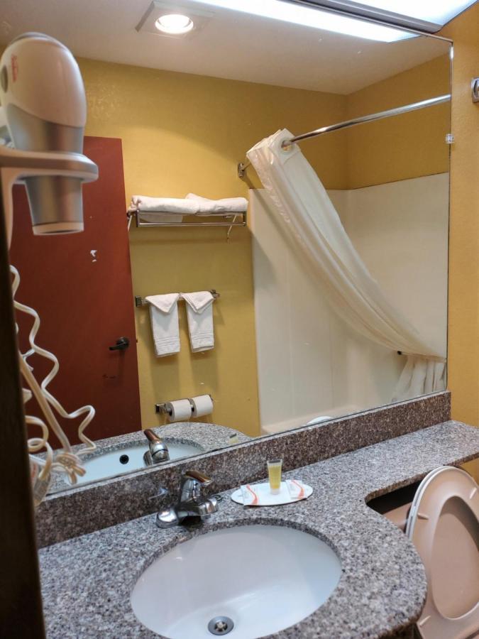 Microtel Inn & Suites By Wyndham Гатлинбург Экстерьер фото