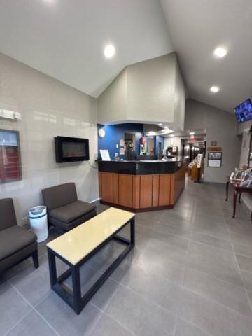 Microtel Inn & Suites By Wyndham Гатлинбург Экстерьер фото
